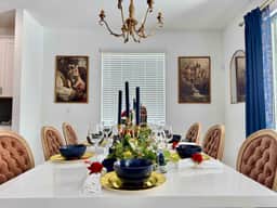 New Reno! Main St Retreat. Live a Little Magic! - Image 4